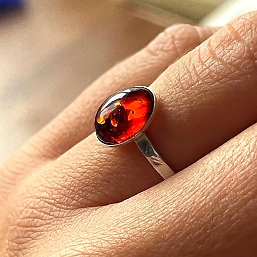 Prstene - Simple Amber AG925 Ring / Jednoduchý prsteň s jantárom strieborný AG925 E051 - 16911930_