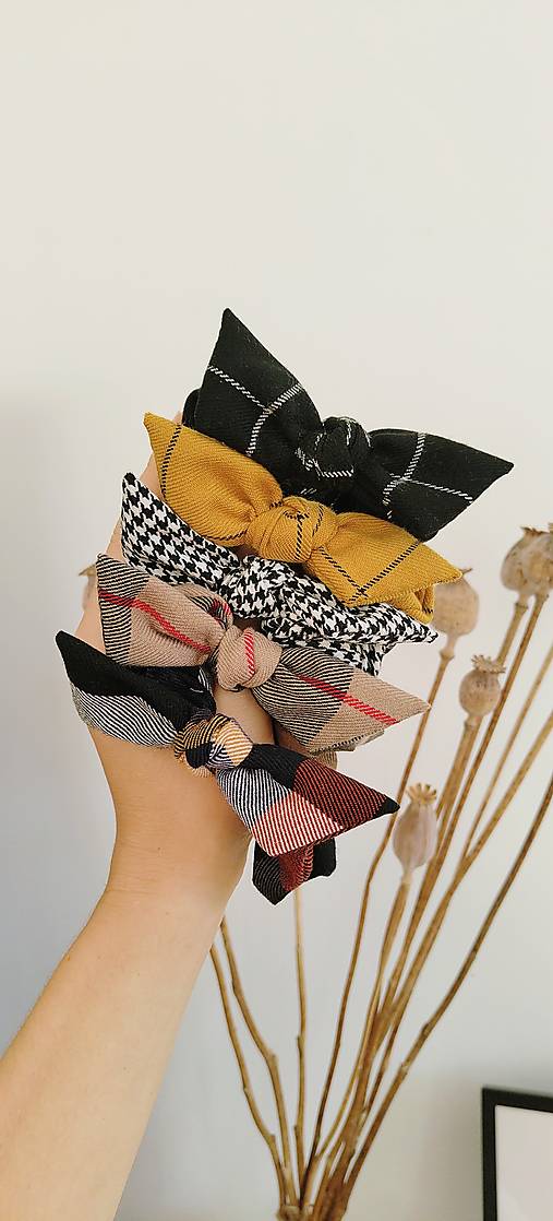 Scrunchie károvaná (Čierno-biela)