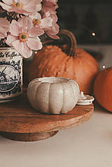 Sviečky - Dekoratívna sójová sviečka - Tekvica  - 16926247_