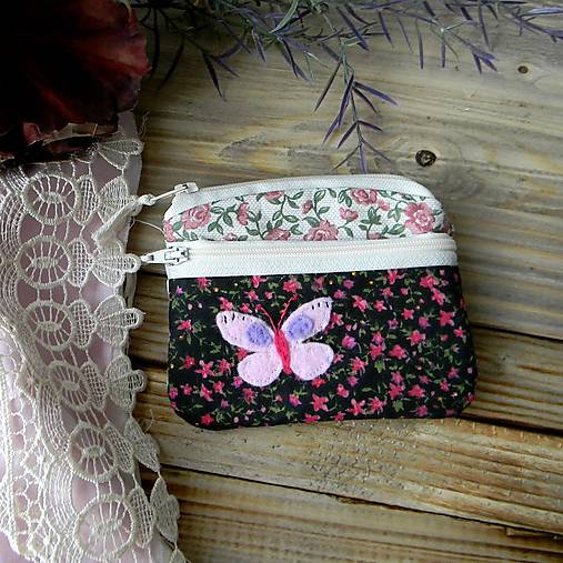 Taštičky - Peňaženka-kľúčenka s motýlikom - 16930883_