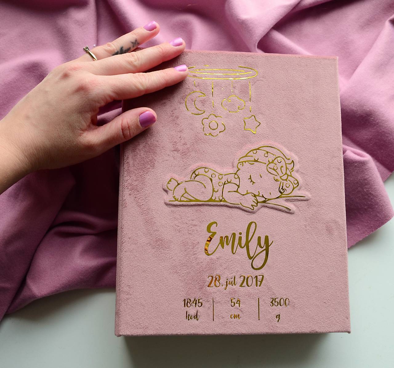 Personalizovaný fotoalbum Dievčatko