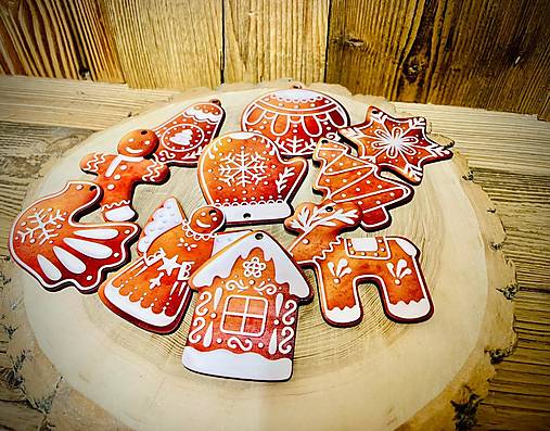 Dekorácie - Drevené perníkové ozdoby -10ks sada - 16936797_