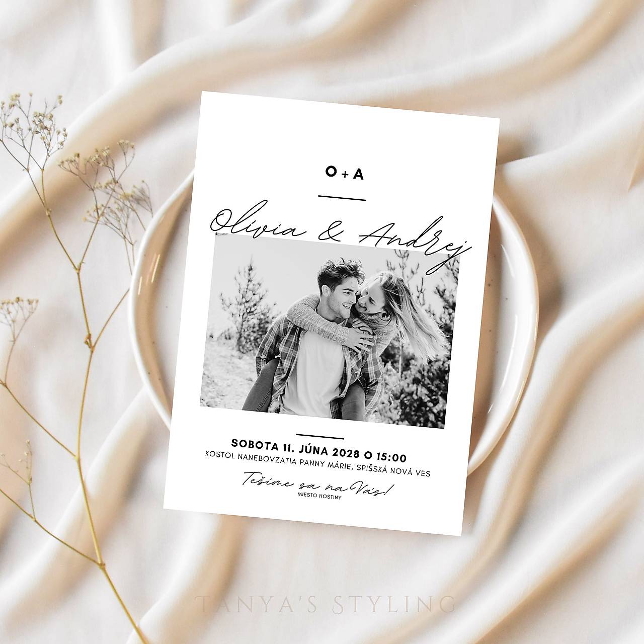 Minimalistické oznámenie s fotkou