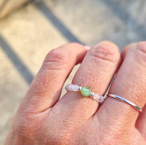 Prstene - Prsten*vzácny zelený tanzanit*mesačný kameň*Ag - 16948792_