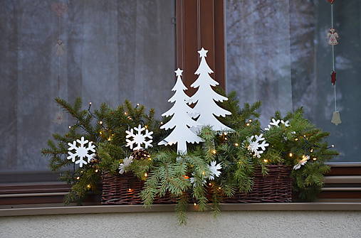 Dekorácie - Biely stromček zápich (40 cm) - 16958132_