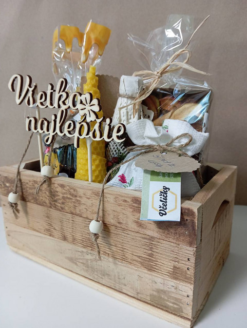 Potravinové darčekové sady - Včelie produkty v darčekovej debničke - 16959874_