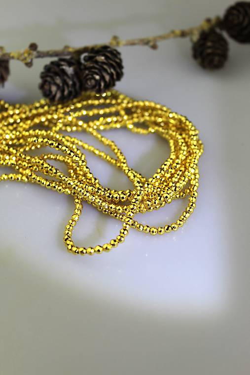 Minerály - hematit 3mm pozlátený 18karátovým zlatom - 16964928_