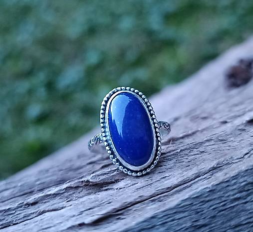 Strieborný Prsteň s Lapis Lazuli