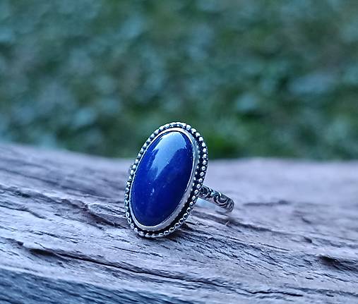 Strieborný Prsteň s Lapis Lazuli