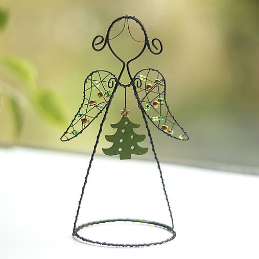 Dekorácie - anjel s vianočným stromčekom 13cm - 16976241_