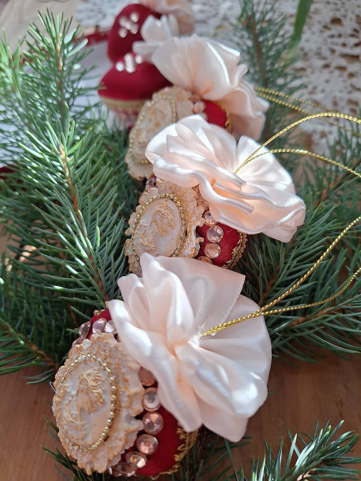 Dekorácie - Srdiečka Bella - 16976429_