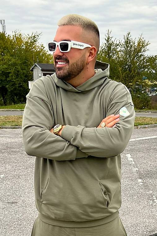 Mikiny - Pánska mikina s kapucňou KHAKI - 16982020_