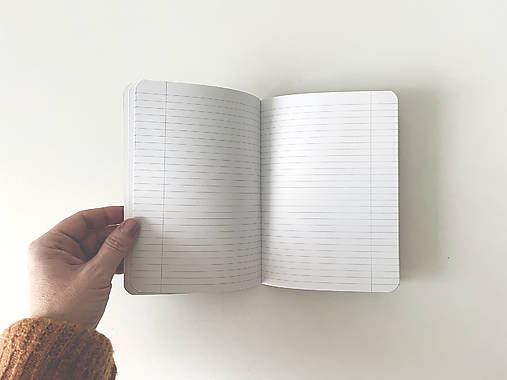 tvoje slovo // tmavý zápisník