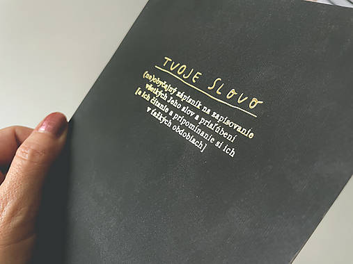 tvoje slovo // tmavý zápisník