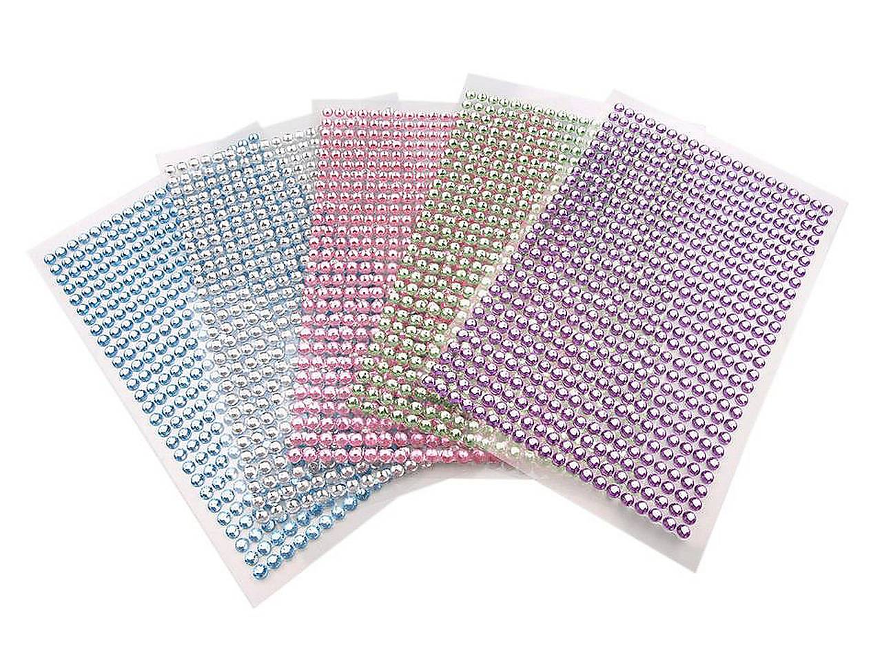 - 50% samolepiace kamienky na lepiacom prúžku Ø4 mm, 494 ks, pôvod.cena 1,90€