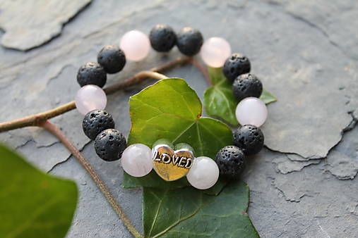 Detské doplnky - Deťom❤️ pre radosť❤️Srdiečko s nápisom LOVED - 17015589_