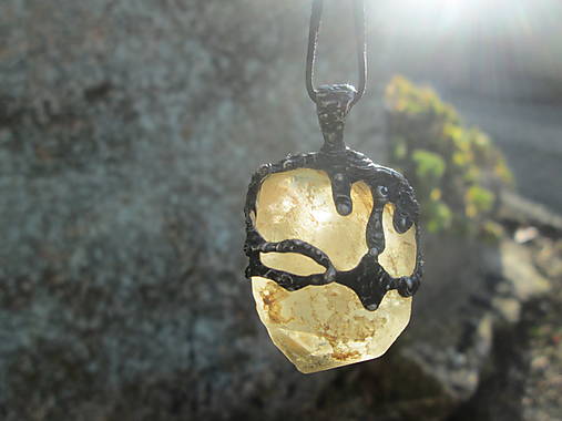 Náhrdelníky - Talisman ,, Sanidin " - 17013496_