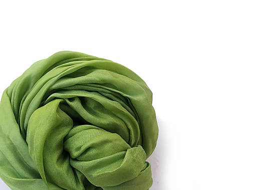 Šály a nákrčníky - "kiwi green" hodvábny šál (pléd, štóla) SKLADOM:-)... - 17013409_