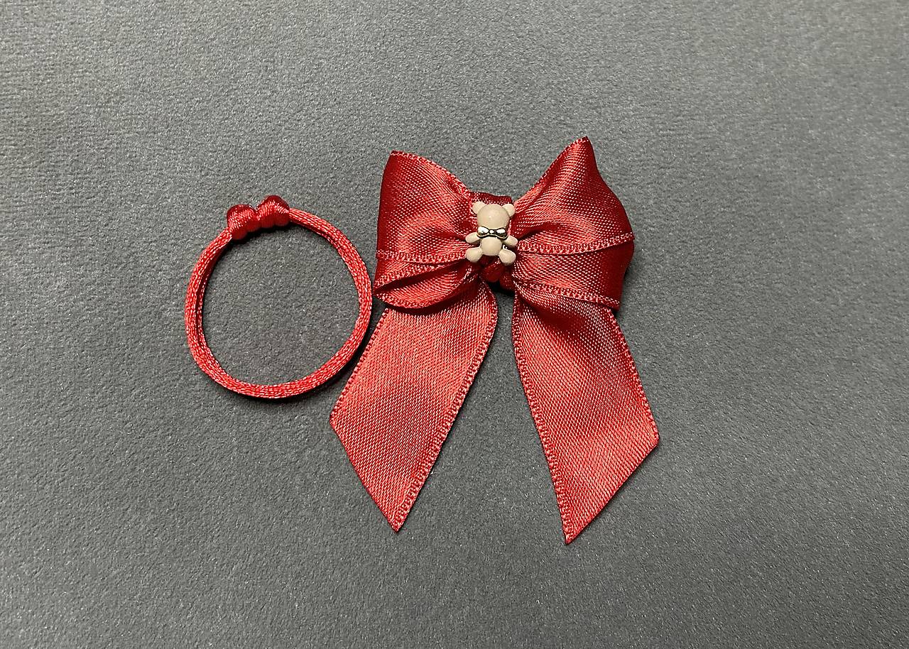 Set proti urieknutiu pre bábätko -  mašlička na kočík/vajíčko s béžovým mackom + náramok