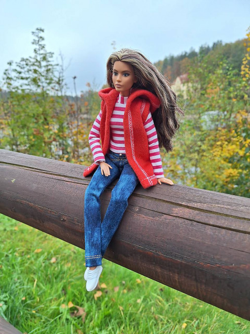 Hračky - Barbie vestička s kapucňou - červená č-2 - 17020477_