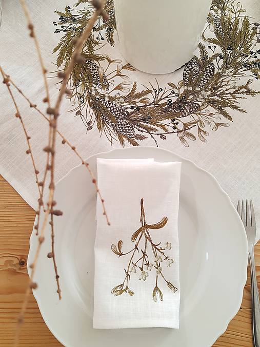 Úžitkový textil - Ľanové prestieranie zima biely ľan a možnosťou darčekového balenia (prestieranie imelo) - 17029963_