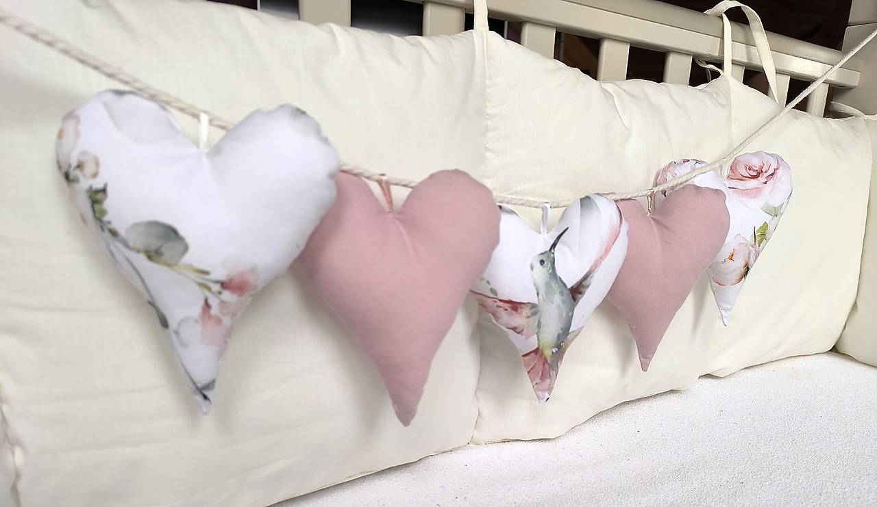 Srdiečková girlanda Nr.331 (Girlanda E)