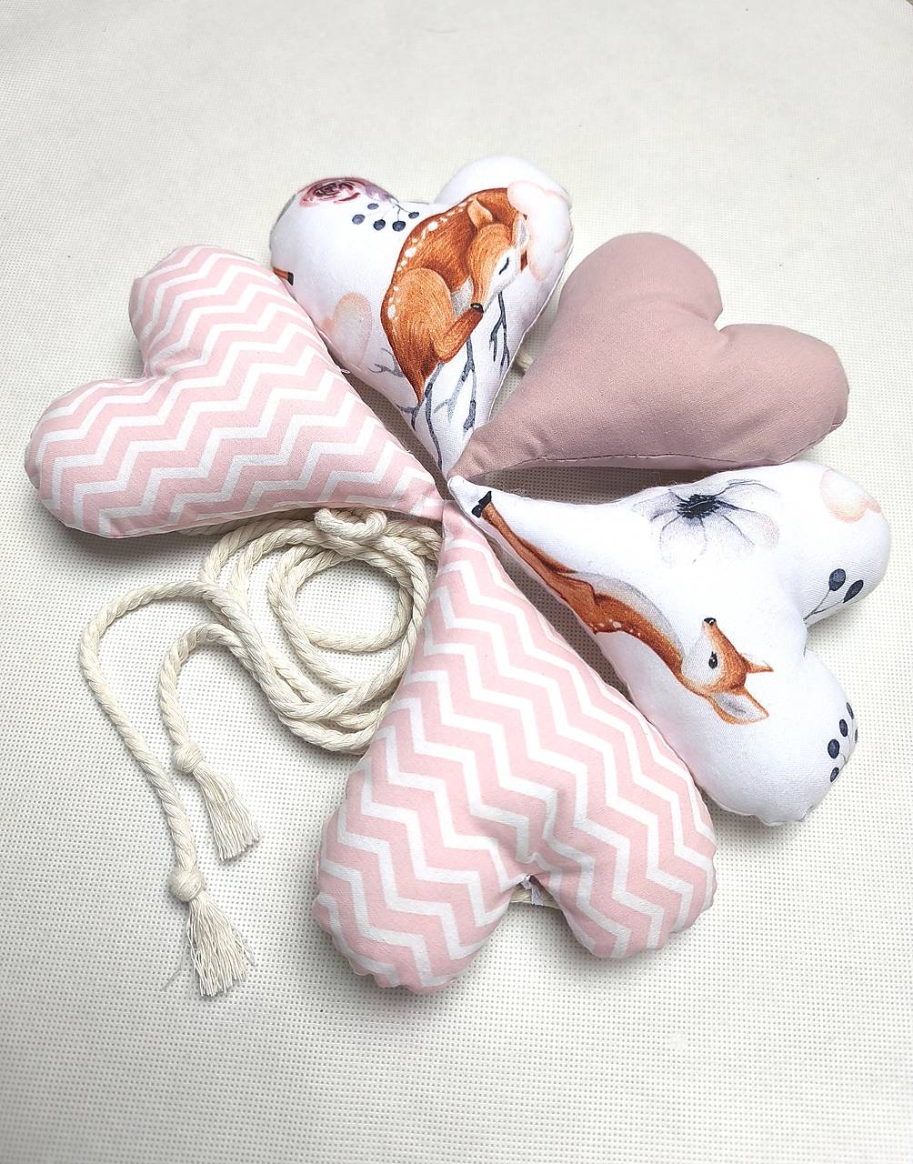 Srdiečková girlanda Nr.331 (Girlanda F)