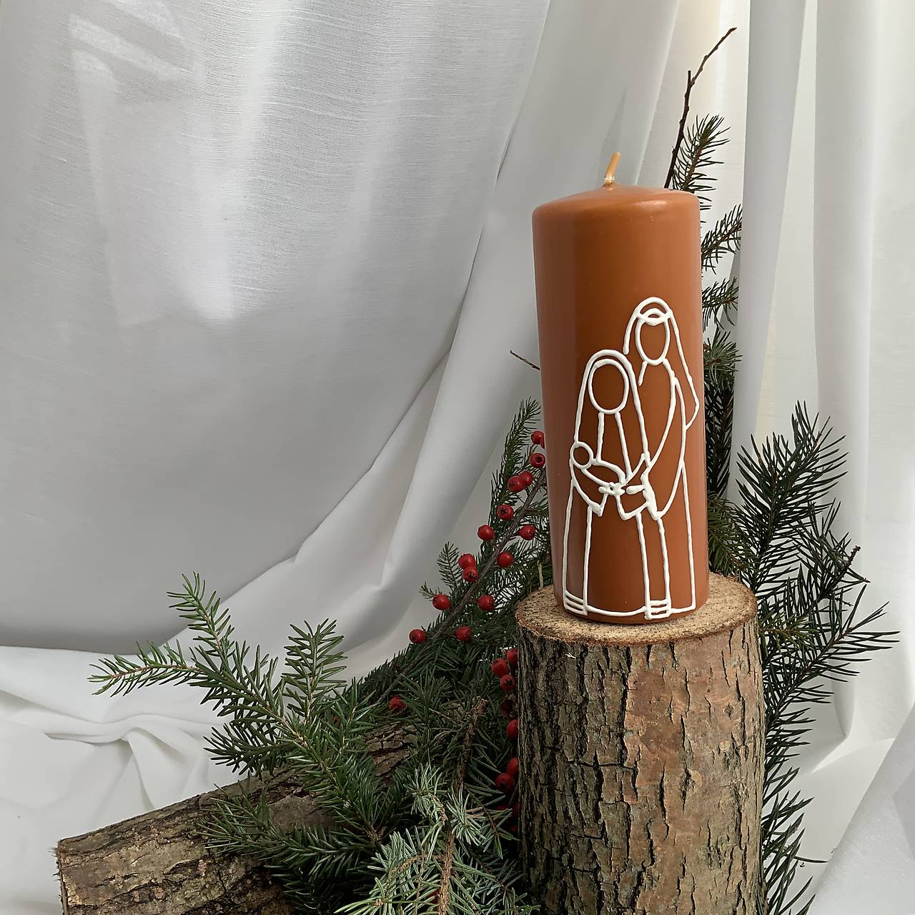 Maľovaná VIANOČNÁ svieca so Svätou rodinou (parafin / včelí vosk) (5)