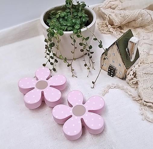 Nábytok - Kvietok....nábytkový úchyt - 17036431_