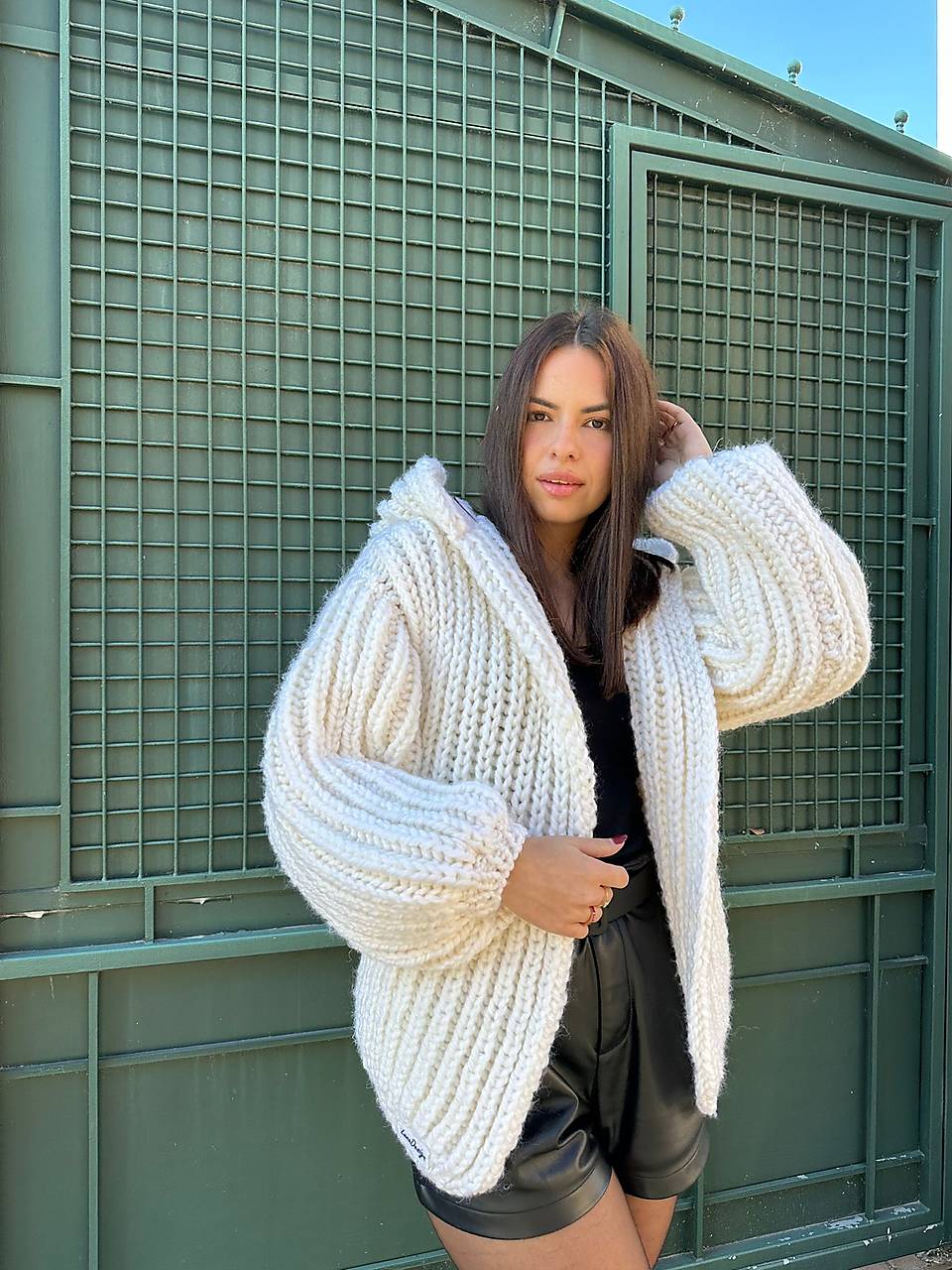 Svetre a kardigány - Megasveter biely - 17040648_