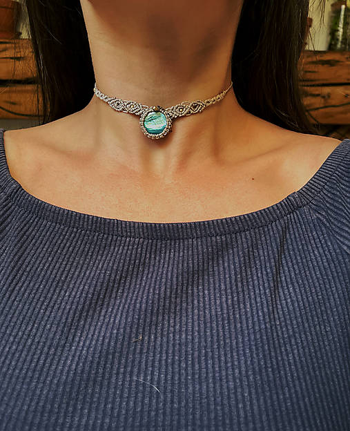 Náhrdelníky - TURQUOISE micro macramé choker - 17050323_