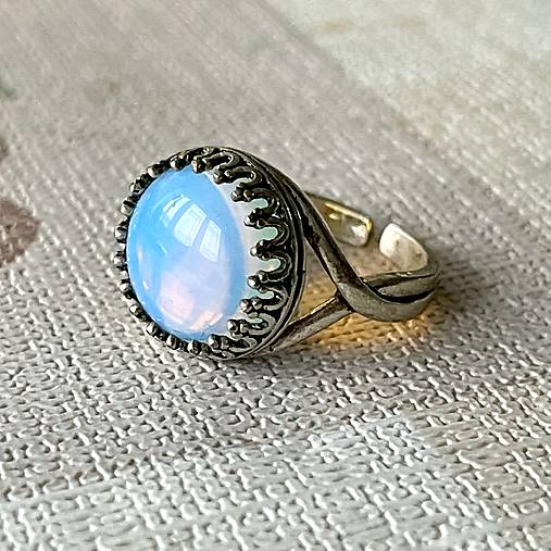 ZĽAVA 25% Opalite Antique Silver Ring  / Vintage prsteň s opalitom E056