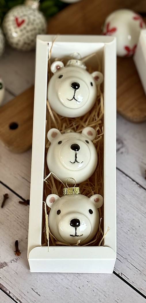 PREDOBJEDNÁVKA - Vianočná mini gulička na stromček (Medvedík)