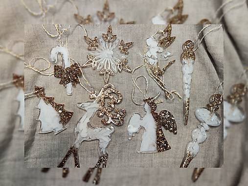 Dekorácie - Vianočný box originálnych ozdôb z epoxidovej živice - 17063691_