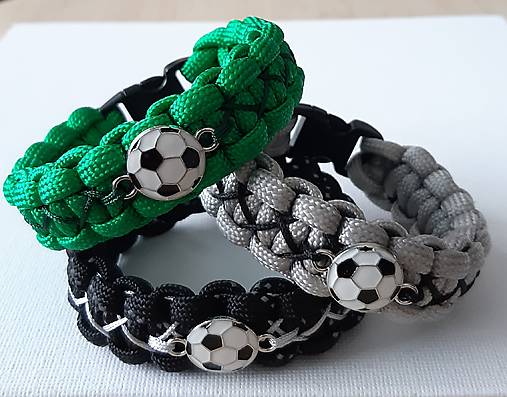 Náramky - Chlapčenské Paracord náramky futbalistu - 17065396_
