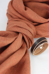 Pánske doplnky - Elegantný pánsky oranžovohnedý ľanový šál - 17067352_