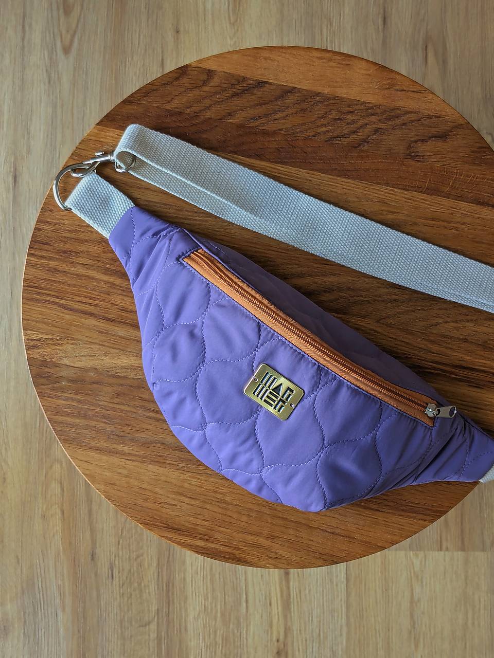 Prešívaná ľadvinka - fialová