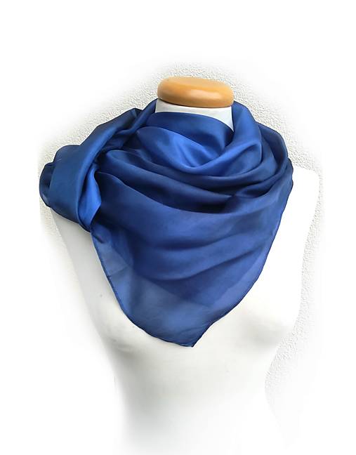 Šatky -  "navy blue gradient"  hodvábná šatka  90x90 cm  - 17067325_