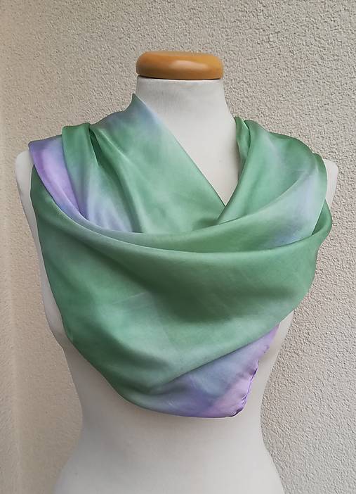 Šatky -  "green&lilac"  hodvábná šatka  90x90 cm  - 17067916_