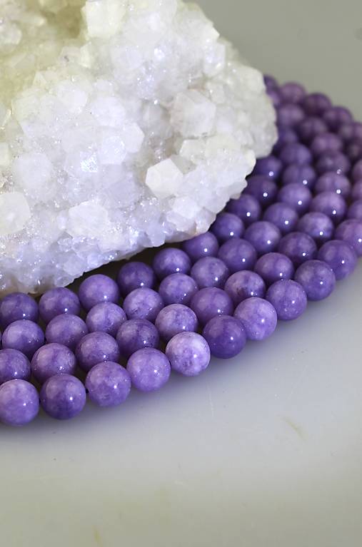 Minerály - kremeň "levander"korálky 10mm-polšnúra - 17073513_