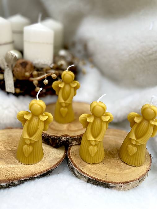 Sviečky - Sviečka Anjel  zo včelieho vosku - 17072989_