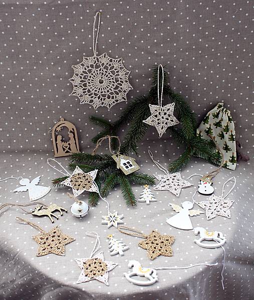 Dekorácie - Vianoce. Zlatobiele vianoce - sada nežných vianočných ozdob. - 17079091_