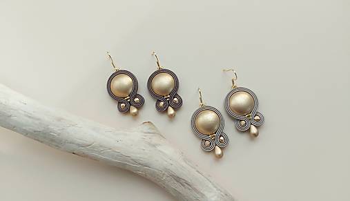 Náušnice - Zlaté drobnosti - soutache earring - ručne šité šujtášové náušnice - 17087016_