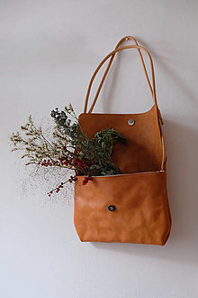 Kabelky - Kožená kabelka s nastaviteľným popruhom - 17099742_