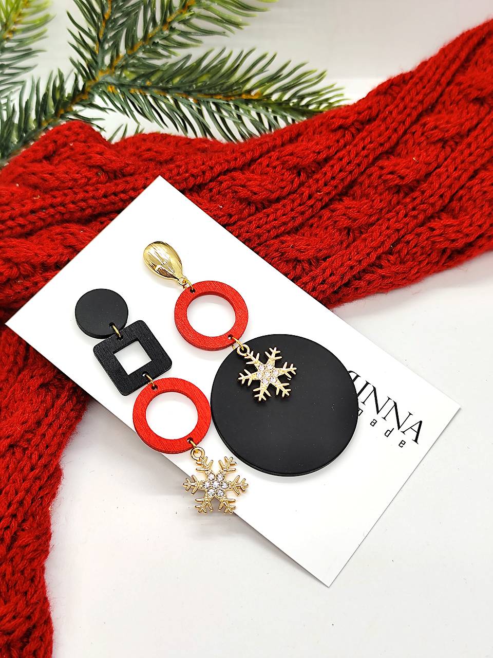 Asymetrické náušnice "Kitti" 