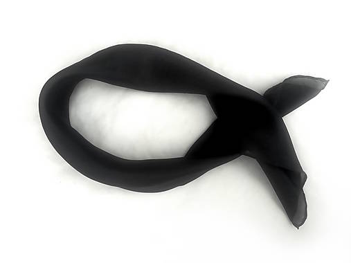 Šatky - "black" hodvábná šatka  55x55cm skladom - 17106825_
