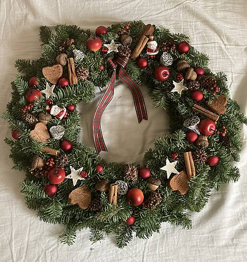 Vianočný veniec  červený