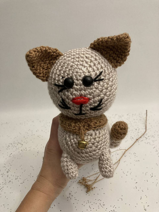 Hračky - háčkovaná mačka béžovo/hnedá - 17116230_