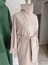 Šaty - ELYSIA dámske šaty s rolákom a vreckami - 17116871_