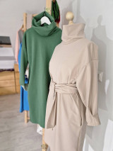 Šaty - ELYSIA dámske šaty s rolákom a vreckami - 17116873_